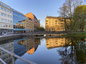 Järntorgsgatan med Svartån i Örebro.